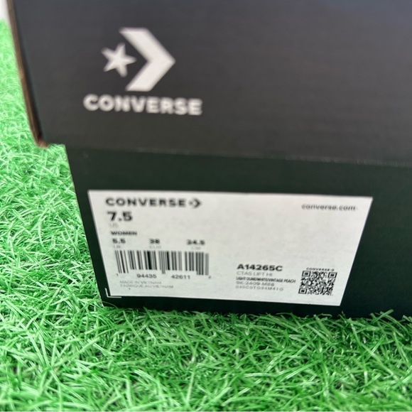 Converse Chuck Taylor All Star Lift Hi Light Dune / White / Petite Petals - Picture 6 of 14